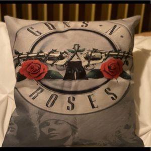 Guns N Roses Decorative Throw Pillow Axel Slash